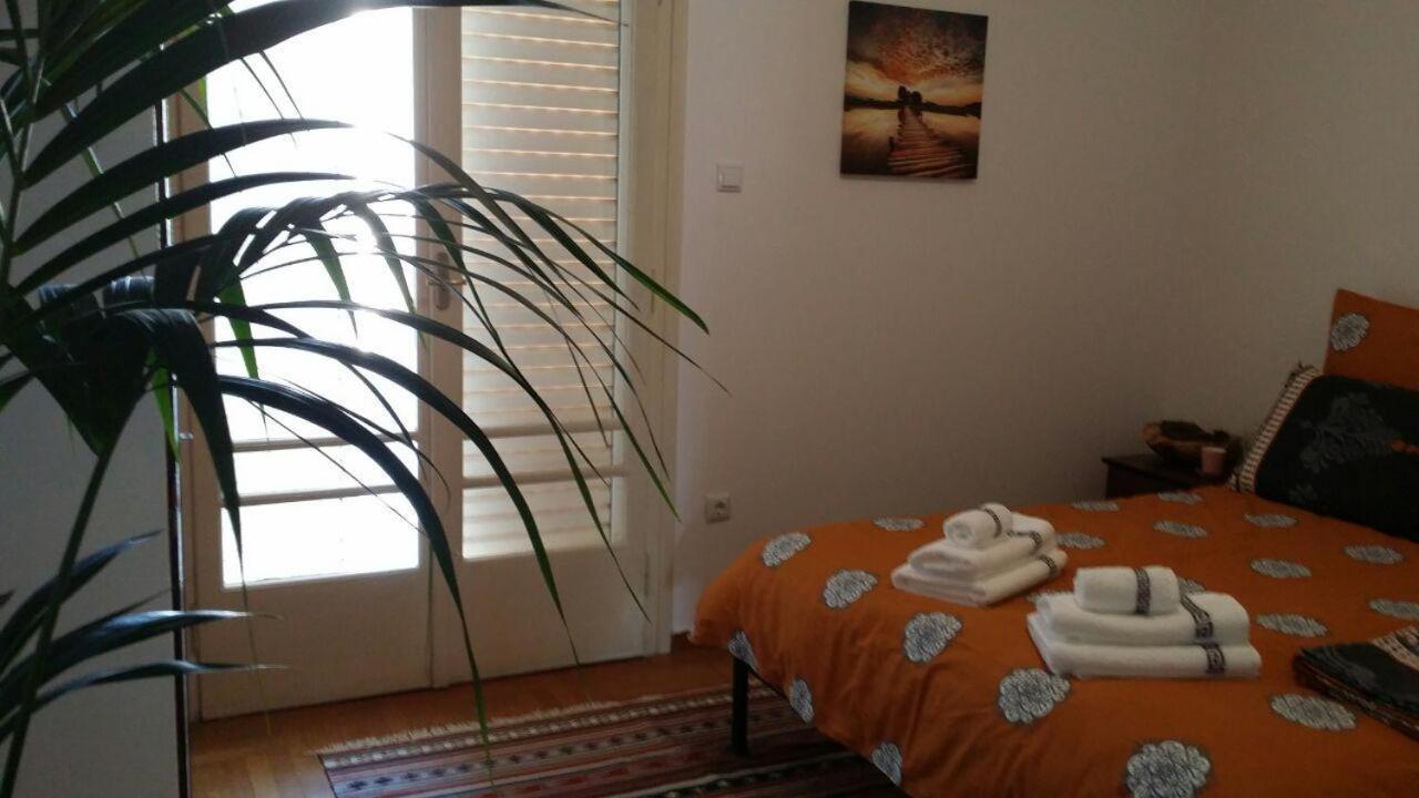 Rooms In Central Атина Екстериор снимка